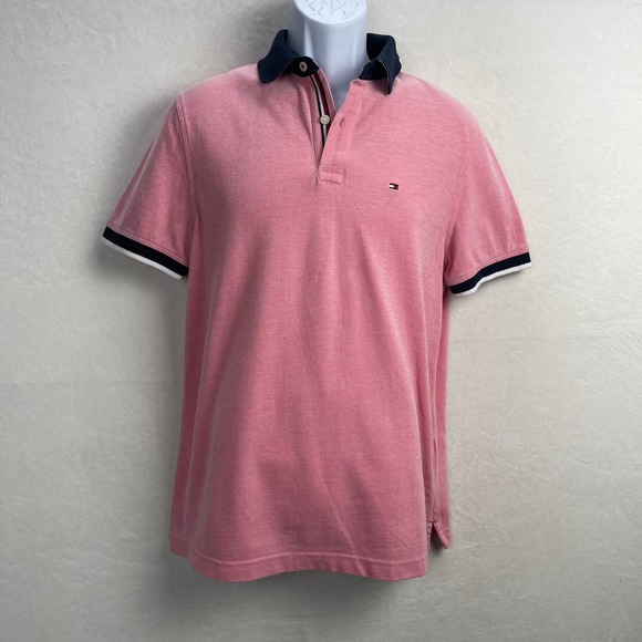 Tommy Hilfiger Custom Fit Salmon Pink Polo with Contrasting Logo Collar Medium - Picture 2 of 10